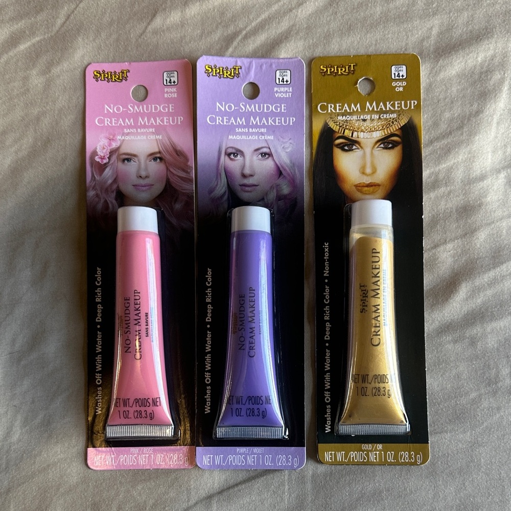 Spirit Halloween No-Smudge Cream Makeup